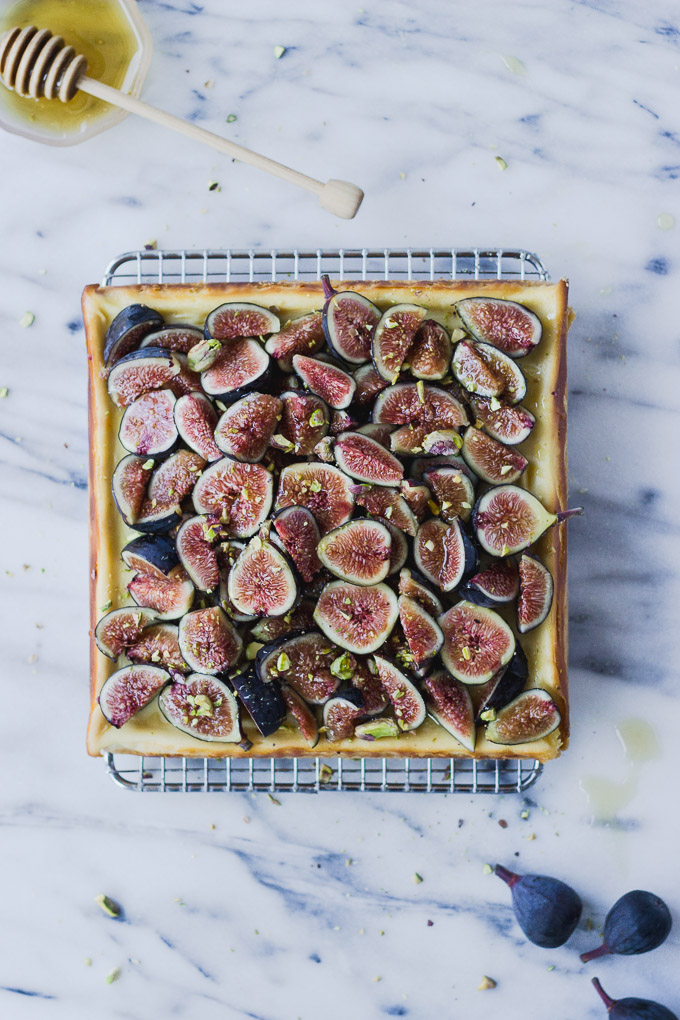 overhead honey cheesecake bars with figs