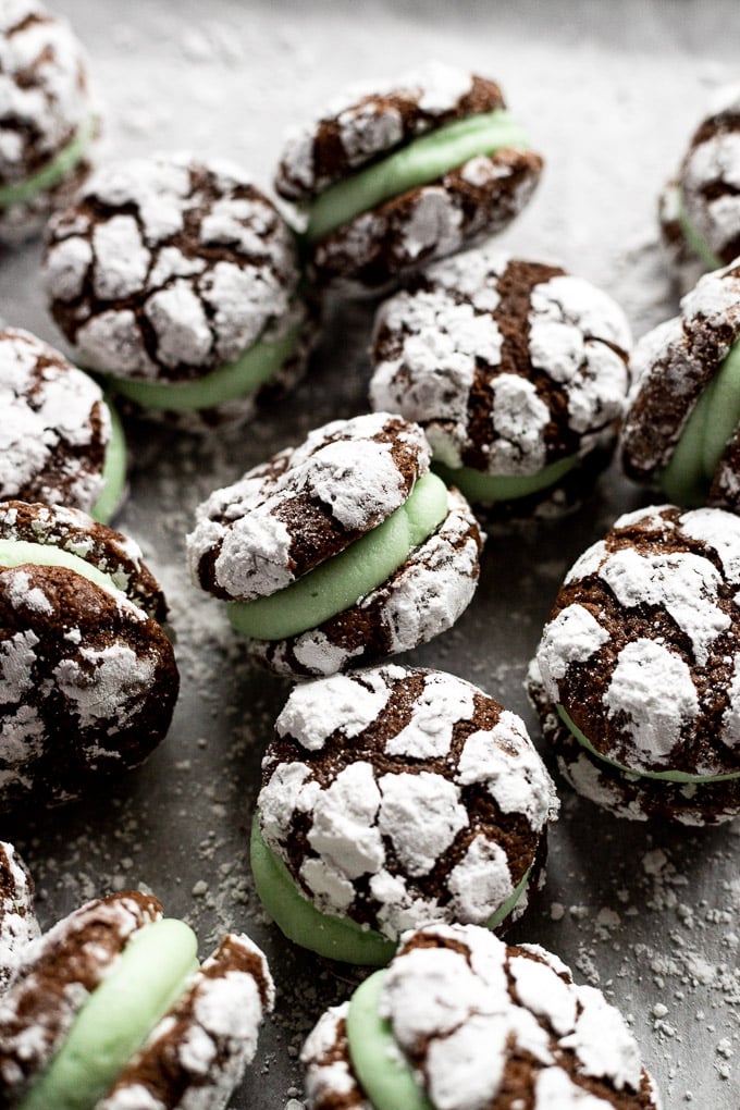 baking sheet with chocolate mint cookie sandwiches
