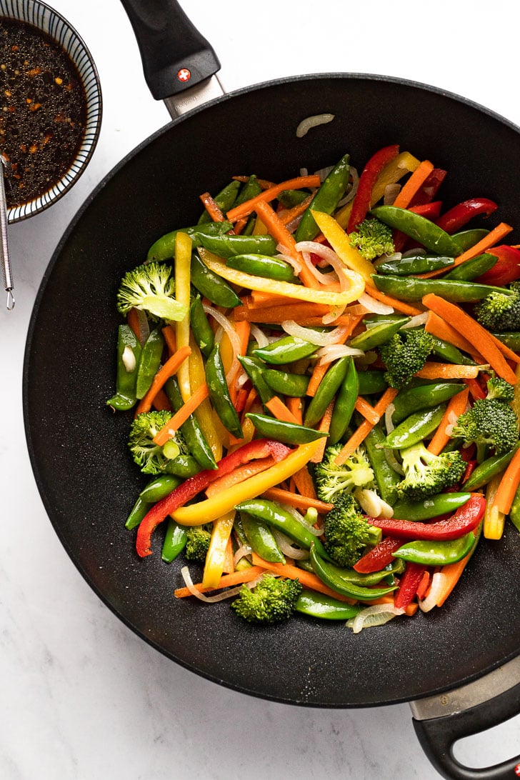 Wok with stir fry vegetables.
