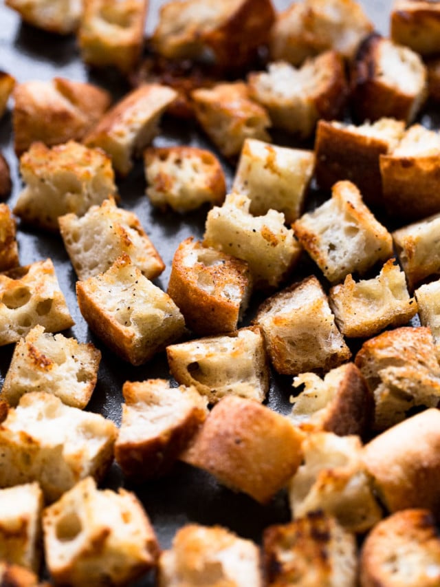 cropped-211101.homemade.croutons-7177.jpg
