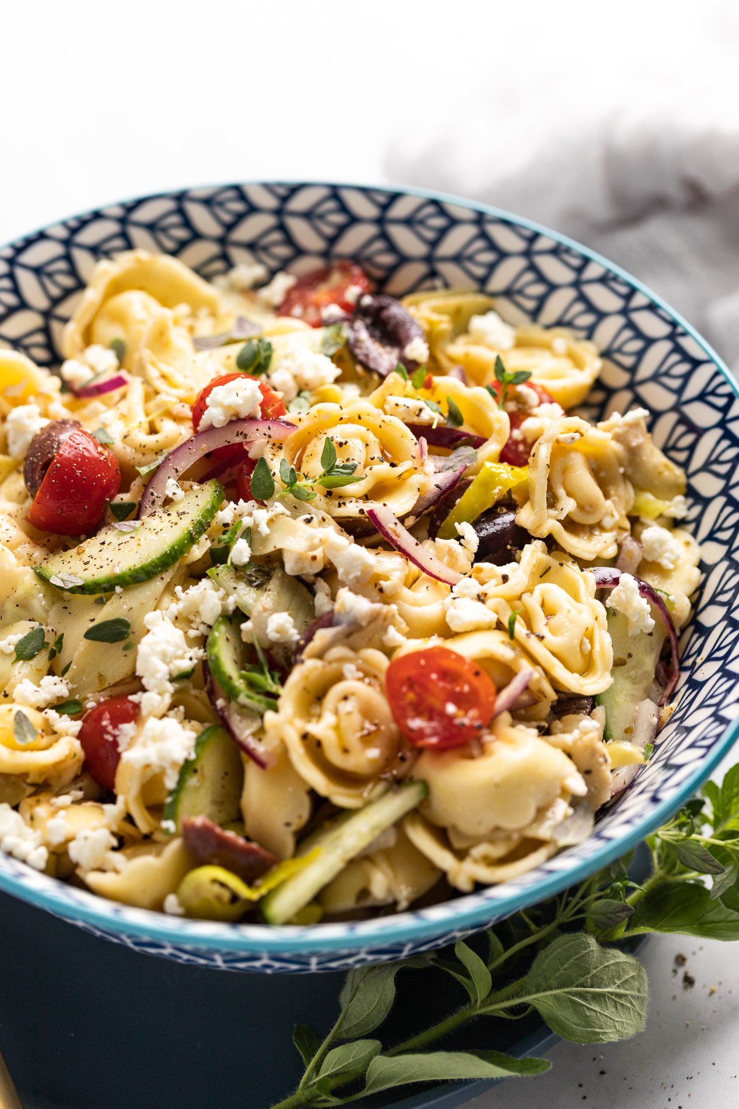 15Minute Greek Tortellini Pasta Salad Fork in the Kitchen